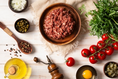 طرز تهیه غذا با گوشت چرخ کرده