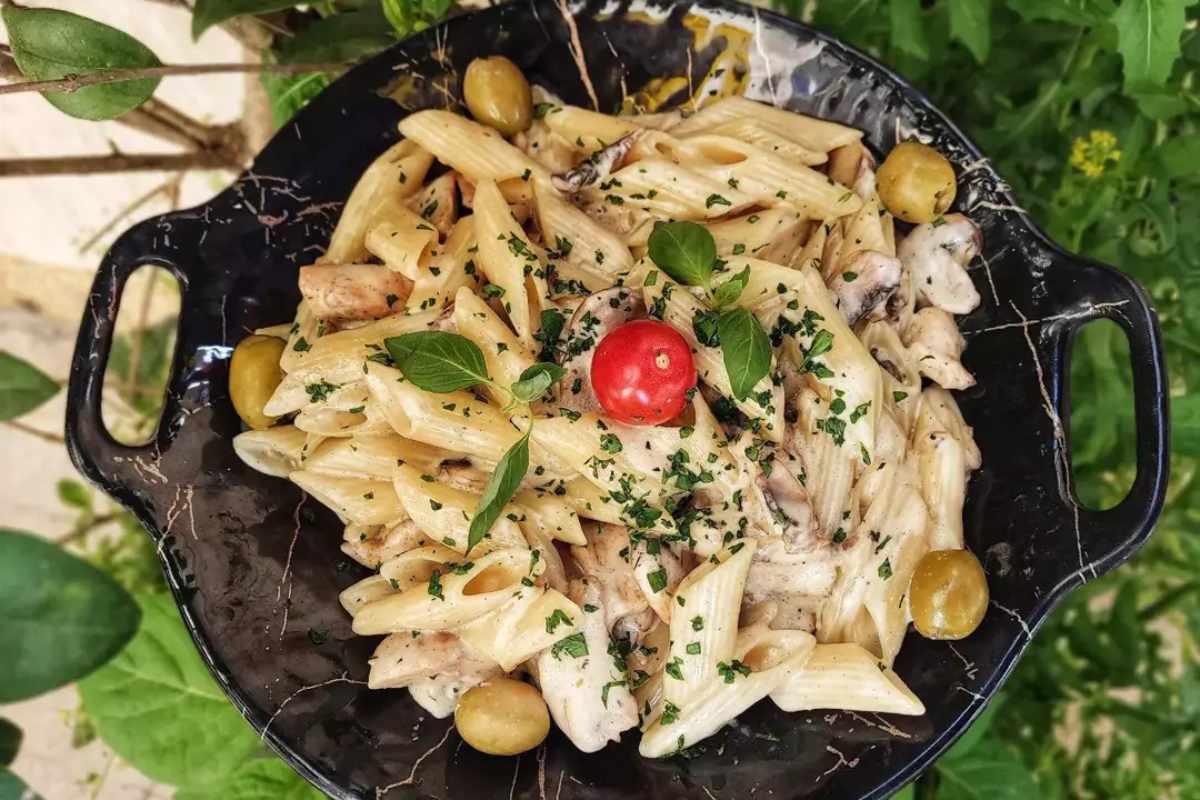 ناهار خوشمزه و سریع-پاستا آلفردو